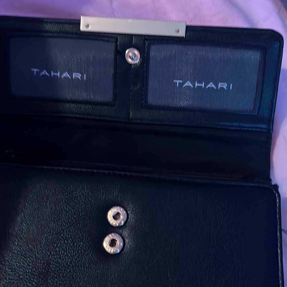 -Tahari wallet - Picture 3 of 5